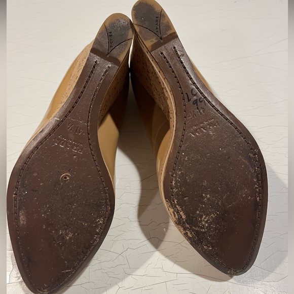 Prada tan wedges - Picture 6 of 6